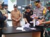 Pj Bupati Hadiri KPU Murung Raya Lakukan Pemusnahan Surat Suara Lebih/Rusak Pilkada 2024