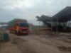 Diduga Langgar Kesepakatan, Pabrik Kayu di Penumangan Baru Kembali Gunakan Truk Fuso Bermuatan Berat
