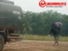Enam Bulan Diduga “Bocor” Tetes Tebu Disedot di Jalanan Tubaba Sopir Berkelit, Warga Cium Bau Permainan Gelap