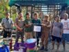 Camat Laung Tuhup Tinjau Korban Kebakaran di Muara Tupuh, Serahkan Bantuan Sembako